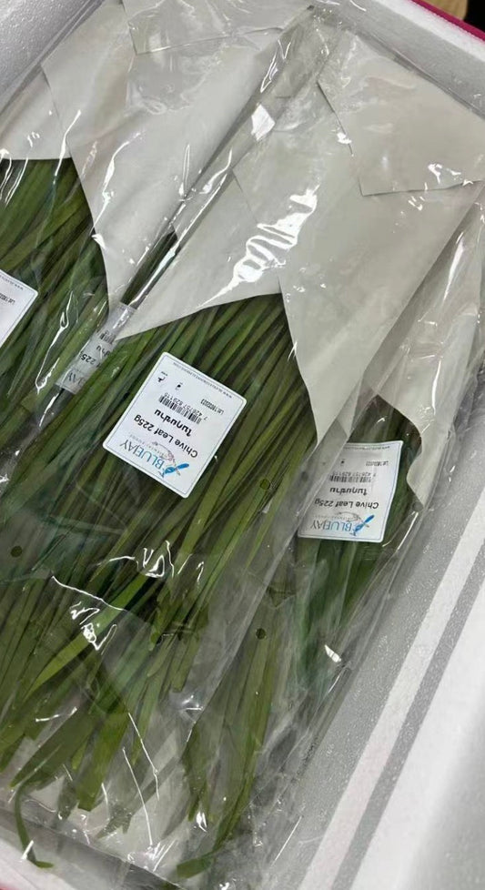 韭菜 200g Chives